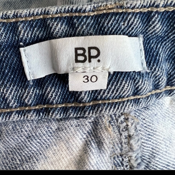 BP Blue & White Bleached Distressed Denim jean Shorts Size 30 - Picture 7 of 8